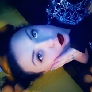 Meet your Posher, Marlana